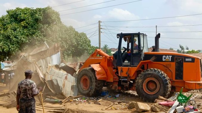 FCTA Begins Demolition Of Abuja's Popular Karmo Market