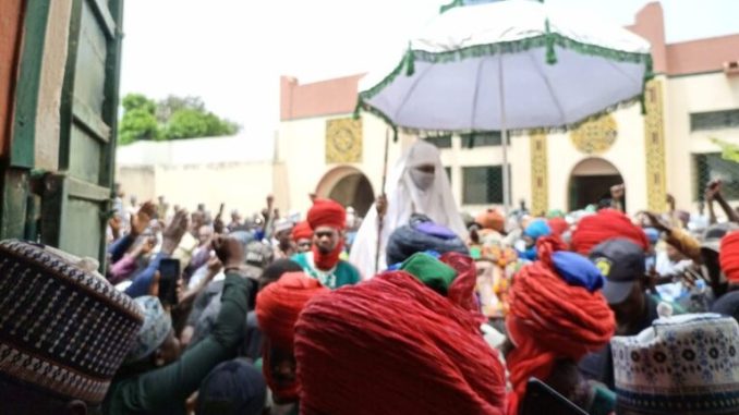 15th Emir Of Kano Bayero Observes Juma'at Prayer In Mini Palace