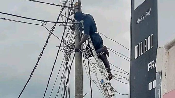 Man Electrocuted On High Tension Pole In Bayelsa