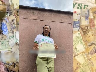 Lady mǝlts heart as she gifts her mother her whole NYSC allowance of 12 months (VIDEO)