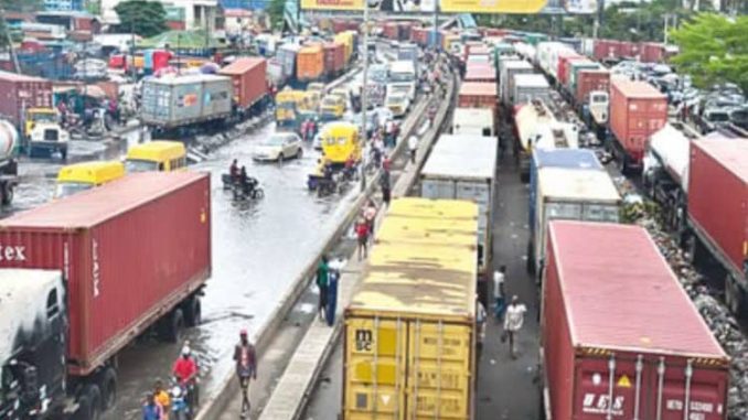 Lagos Launches E-Call Up For Trucks To Tackle Traffic Congestion In Lekki-Epe Corridor