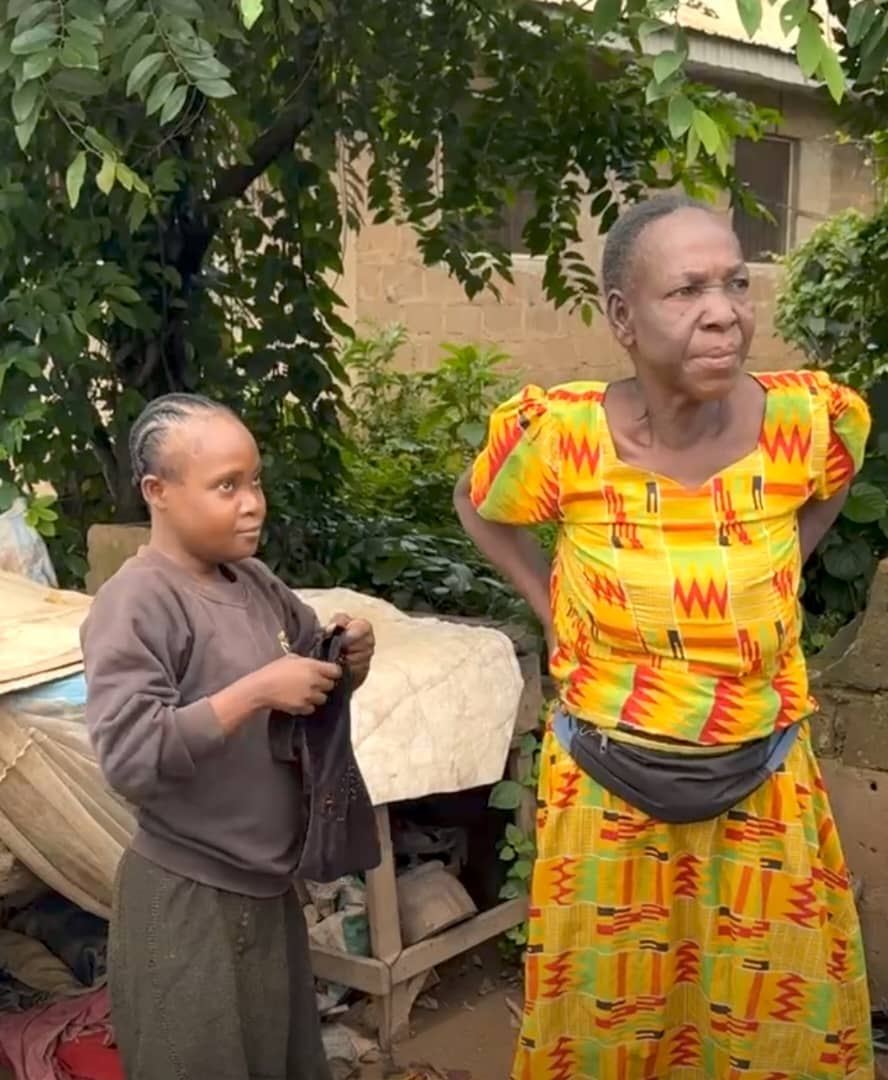 Popular Ibadan Pastor, Agbala Gabriel, Rescues Woman Living In Cage With Daughters