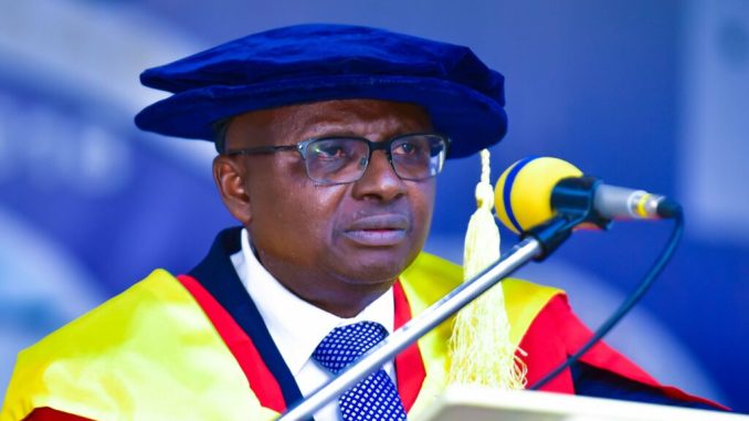 UI's Distance Learning, Regular Students Are Equal — VC