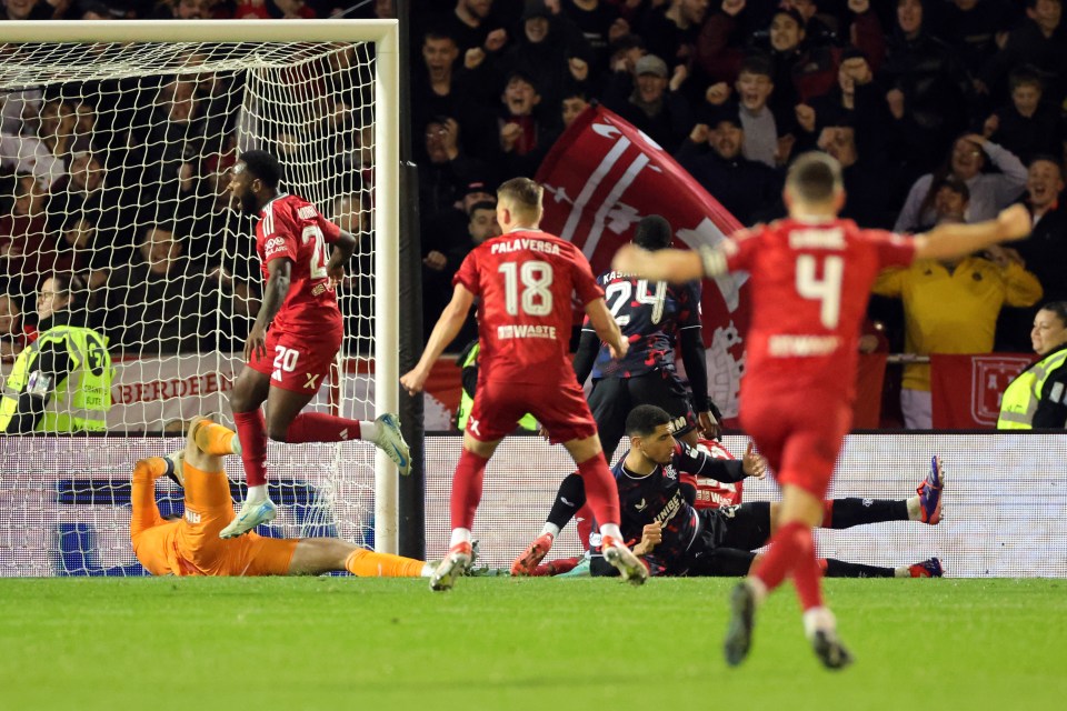 Aberdeen’s Shayden Morris (left) celebrates scoring the winner