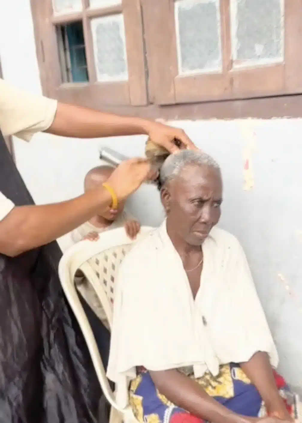 Young barber gives grandma a youthful transformation