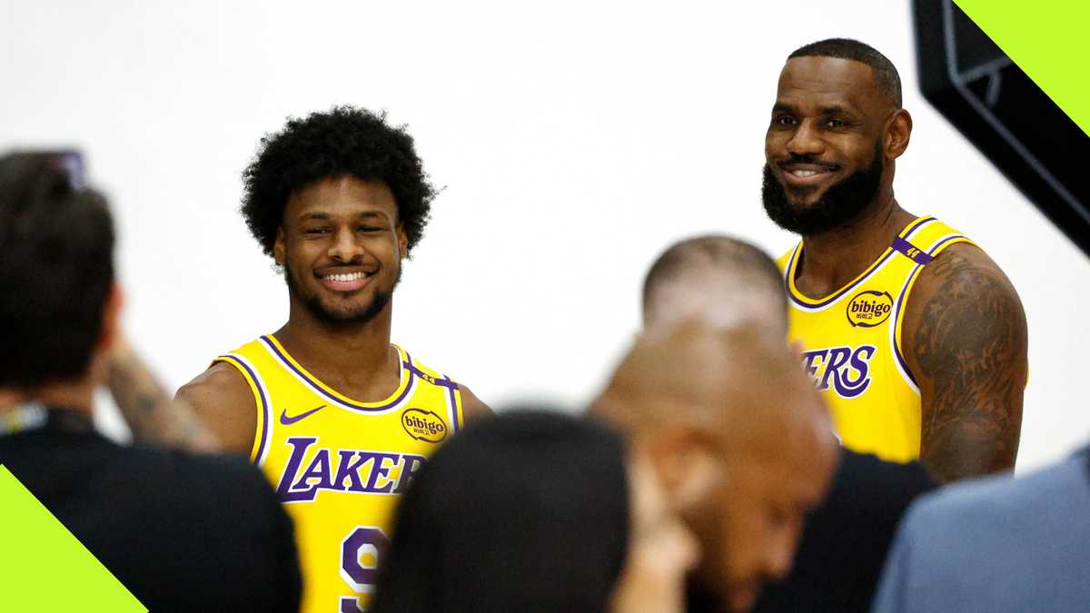 Comparing LeBron James’ Rookie Deal to That of His Son and Lakers Teammate Bronny