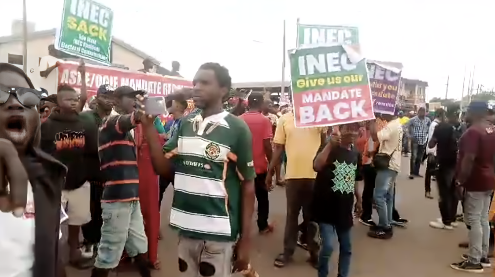 Edo PDP Supporters Protest At INEC Office, Demand Reversal Of Results