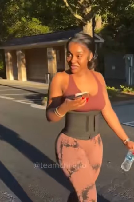 Fans Gaze In Awe As Davido’s wife, Chioma, Is Spotted Walking In Their U.S. Neighbourhood (WATCH)