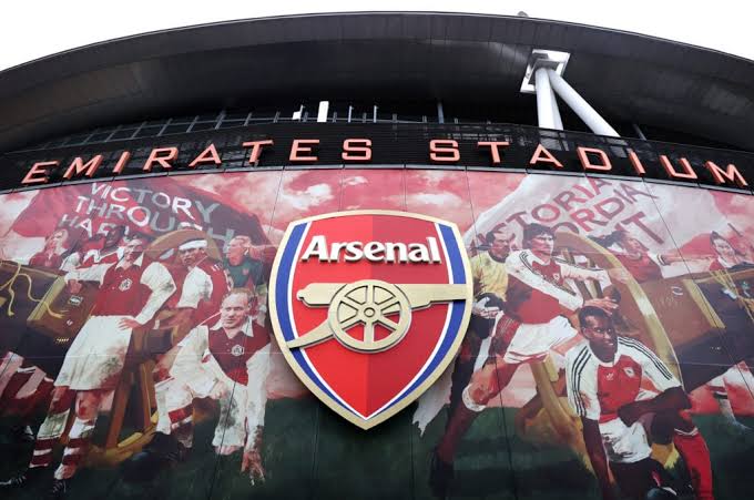 Top Arsenal coaching crew member exits club