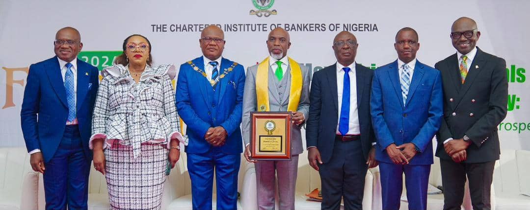 Wema Bank CEO Oseni Gets CIBN Fellowship Award 