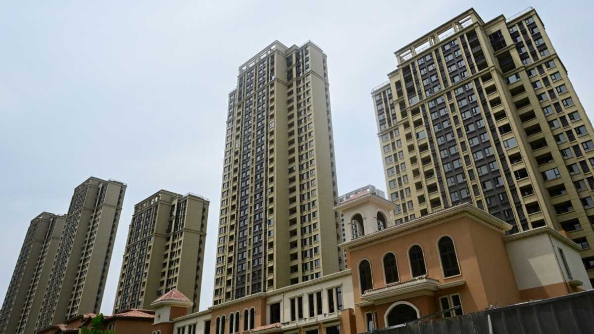 China planning to cut taxes on home buying: report 