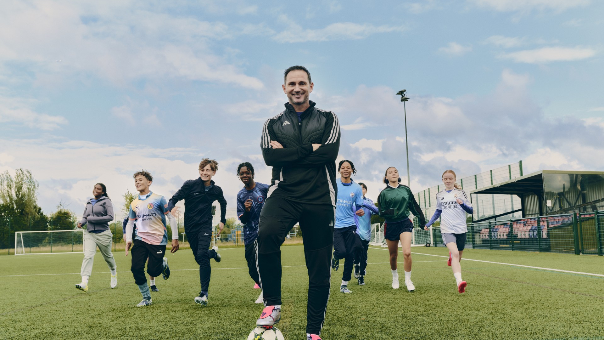 Watch Sports Direct Christmas ad with football legend Frank Lampard and famous sportspeople - can you spot all?