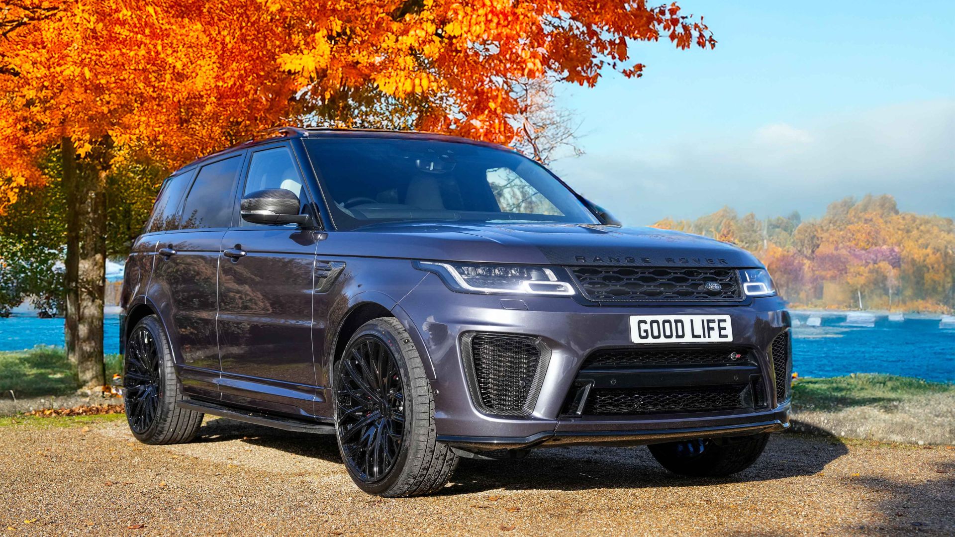 Enter a FREE prize draw to win a luxury Range Rover Sport - here's how