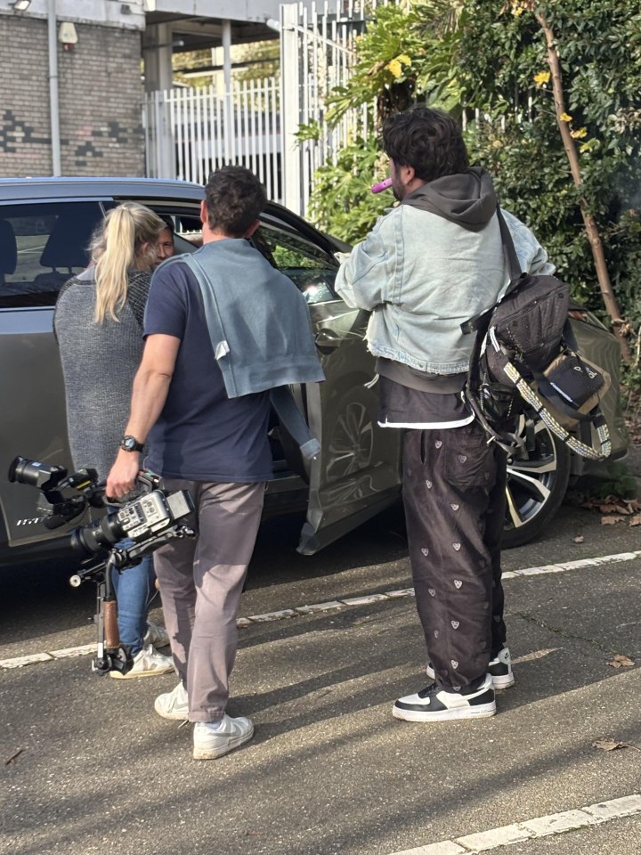 TV crews intervene as Joe leaves without Stacey