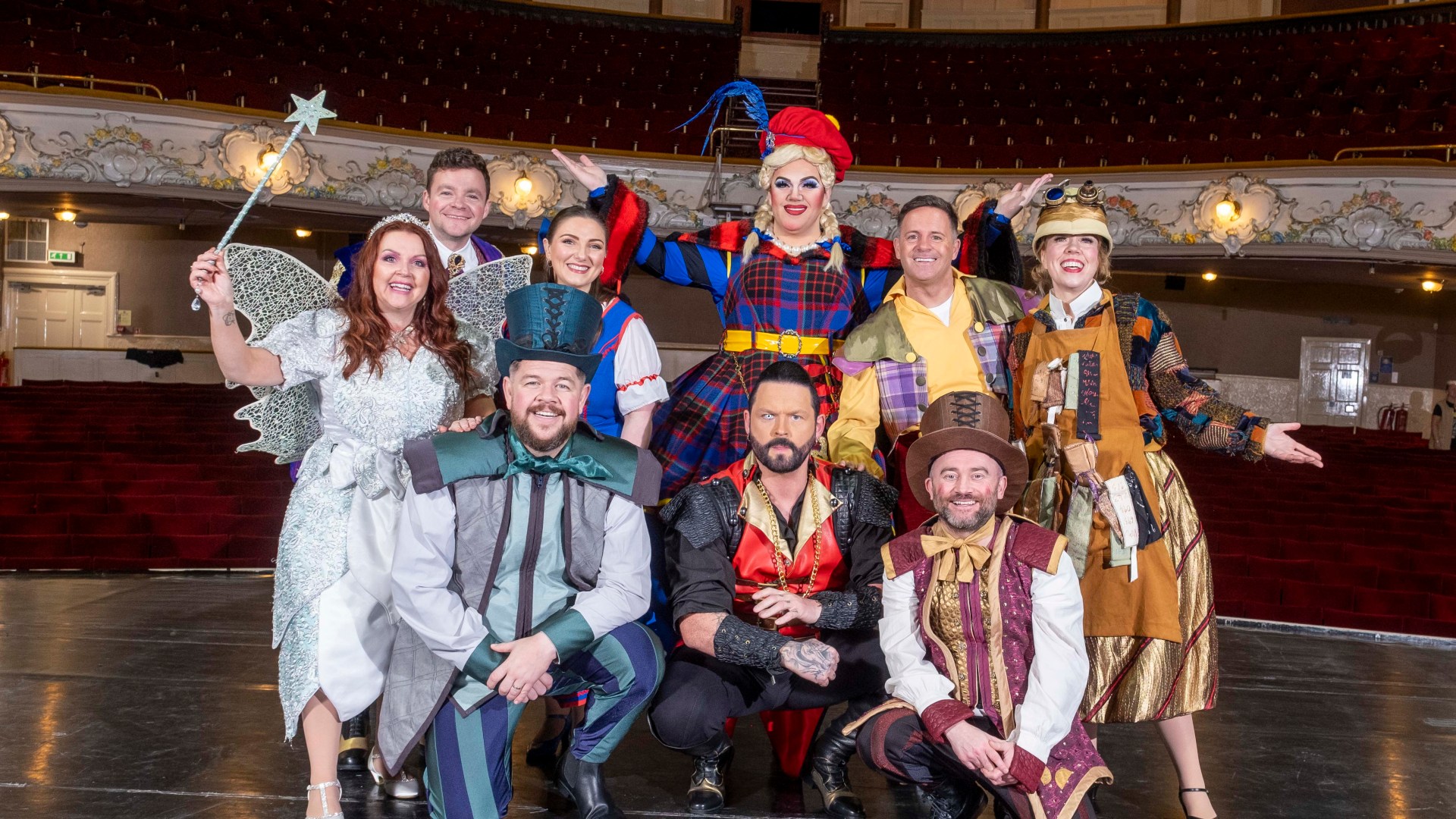 Get your hands on bargain £7 panto tickets with a £25 saving - here's how to bag them