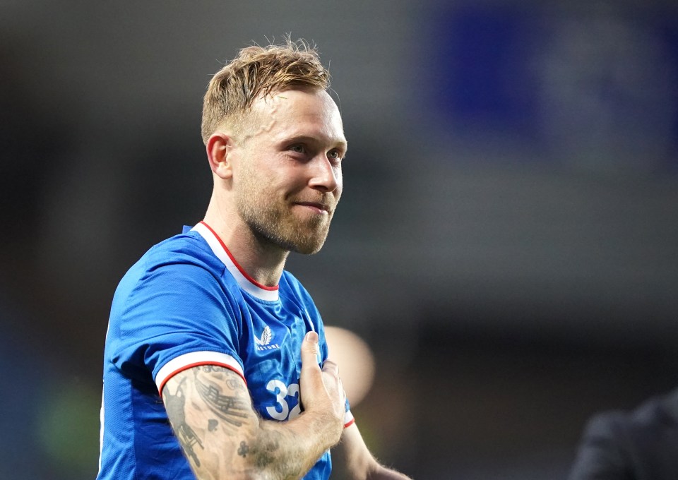 Ex-Rangers player Scott Arfield wants to open a matchday bar in the former bookies' shop