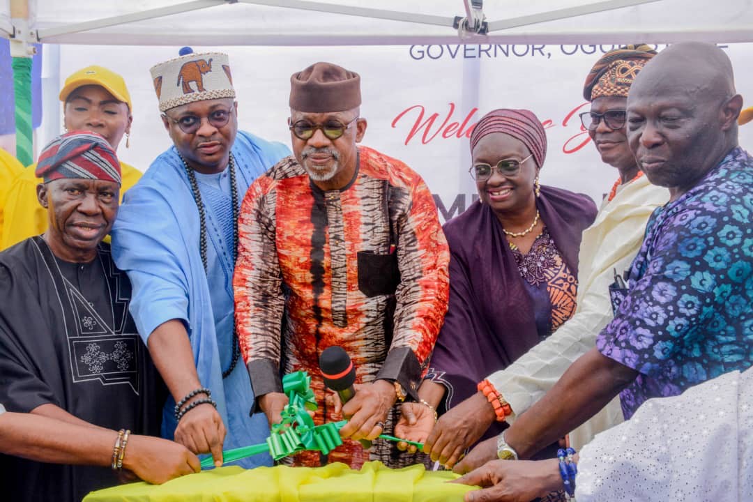 Abiodun commissions Ojodu Abiodun-Denro-Ishasi-Akute road