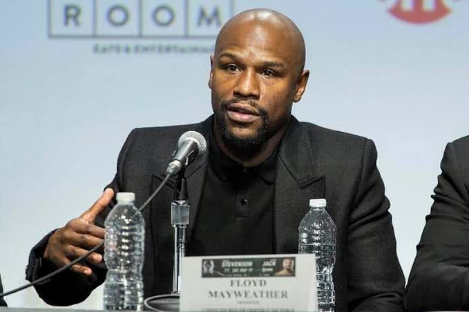 Flamboyant Mayweather to lose Bugatti, Ferrari after failing to pay