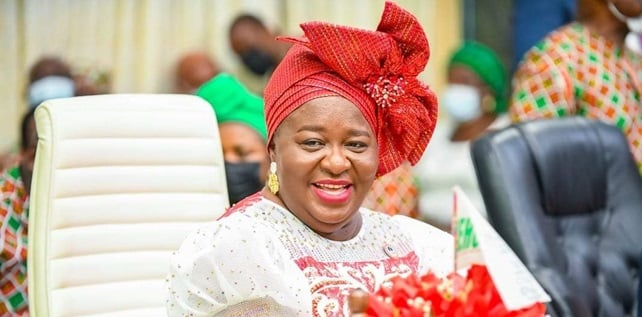 Gov Eno Declares Friday Work-Free In Honour Of Wife's Burial