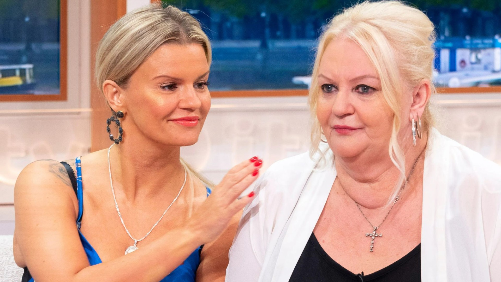 Kerry Katona shares update on poorly mum as she posts snap from hospital