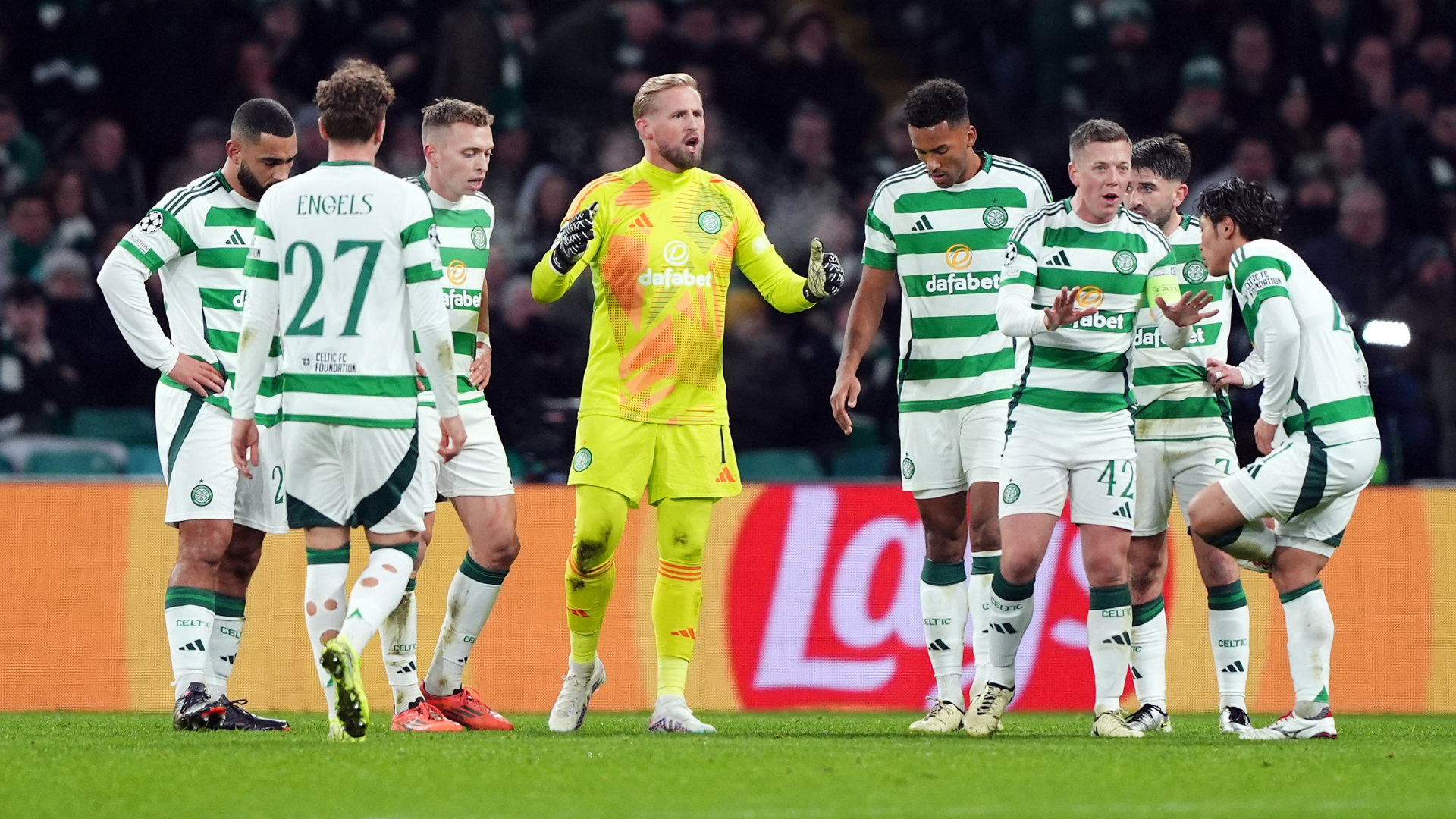 Moment Celtic blunder sparks on-field inquest as Kasper Schmeichel shows leadership