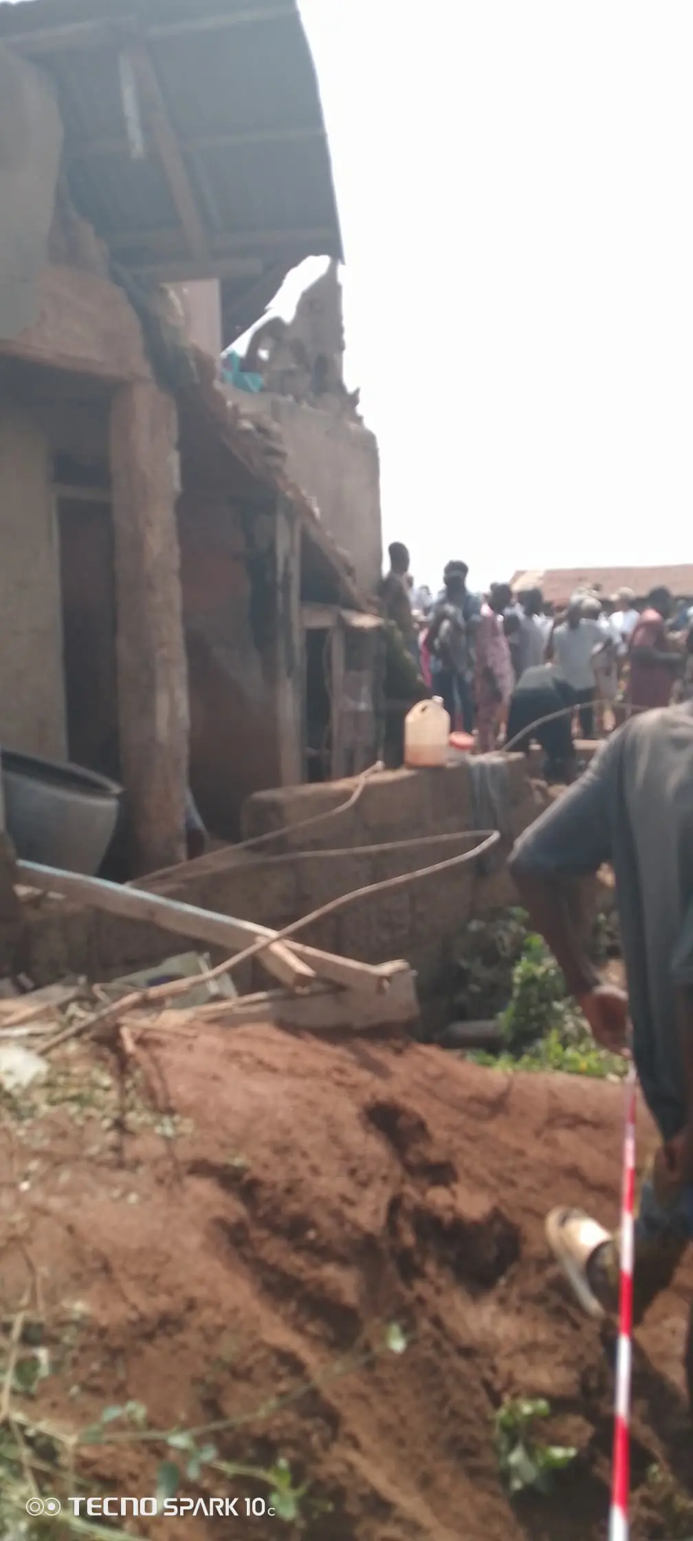 NEMA rescues 5 persons from Ibadan collapsed building