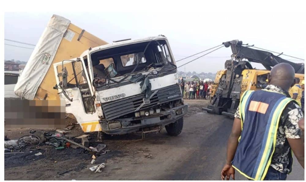 Police Officer Dies In Tragic Lagos Accident