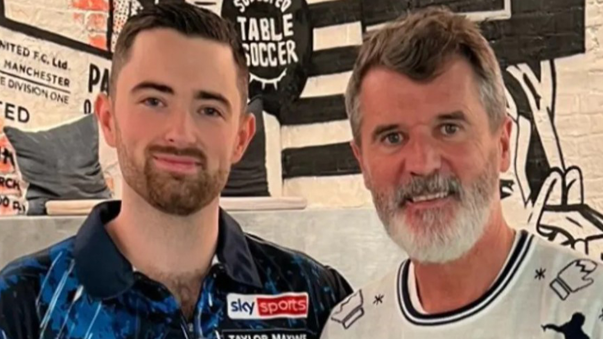 Roy Keane snubs Man Utd by choosing Christmas jumper of rival Premier League club in pic with darts star Luke Humphries