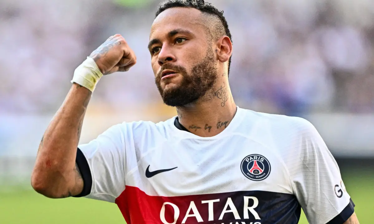 Transfer: Inter Miami manager speaks on buying Neymar to join Messi