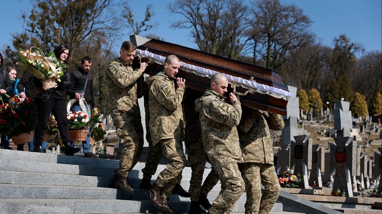 Ukraine Receives 563 Bodies Of Fallen Soldiers From Russia