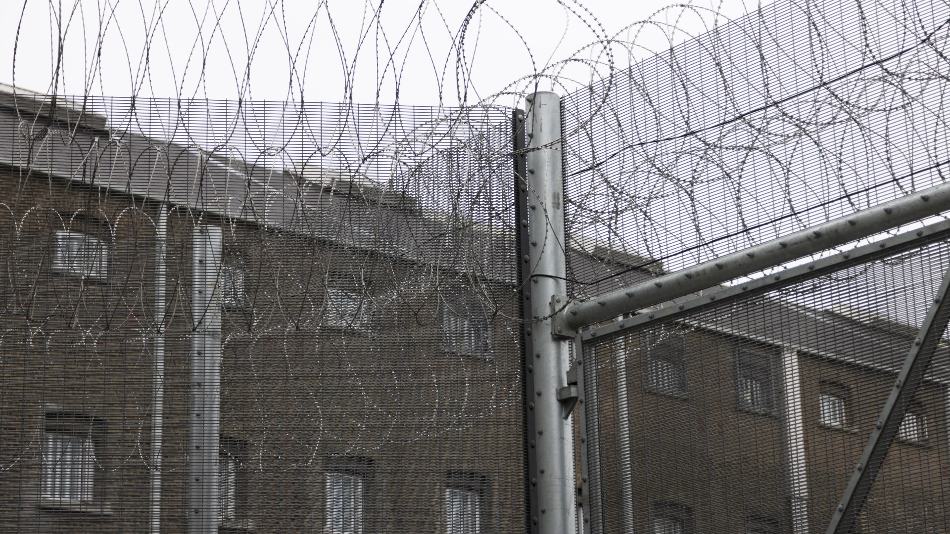 Windows at crumbling UK jail are still broken EIGHT YEARS after two lags escaped through them