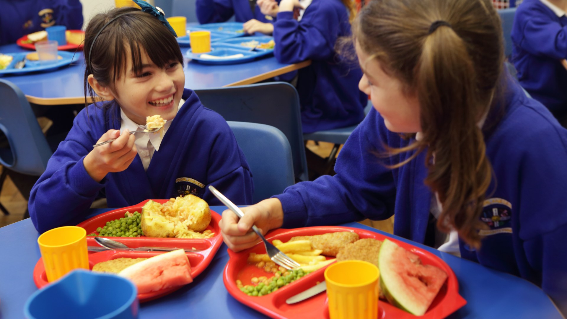 'It's the right thing to do,' Govt doubles cash pot to wipe out school meal debt