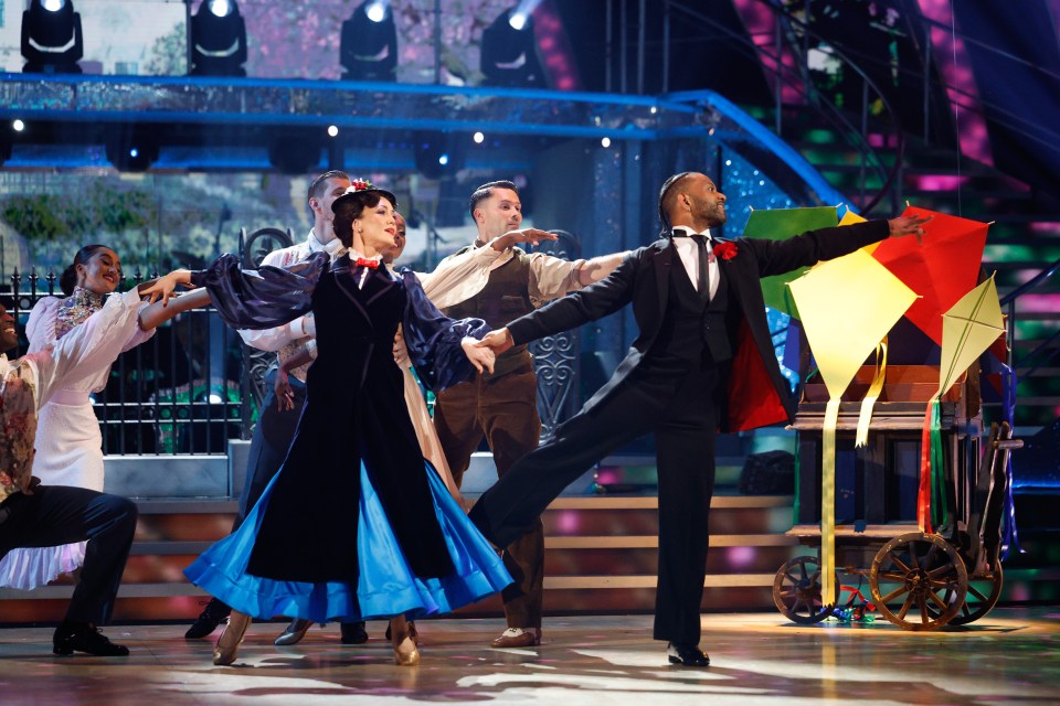 JLS singer JB Gill and partner Lauren Oakely came top with their Mary Poppins Viennese Waltz routine