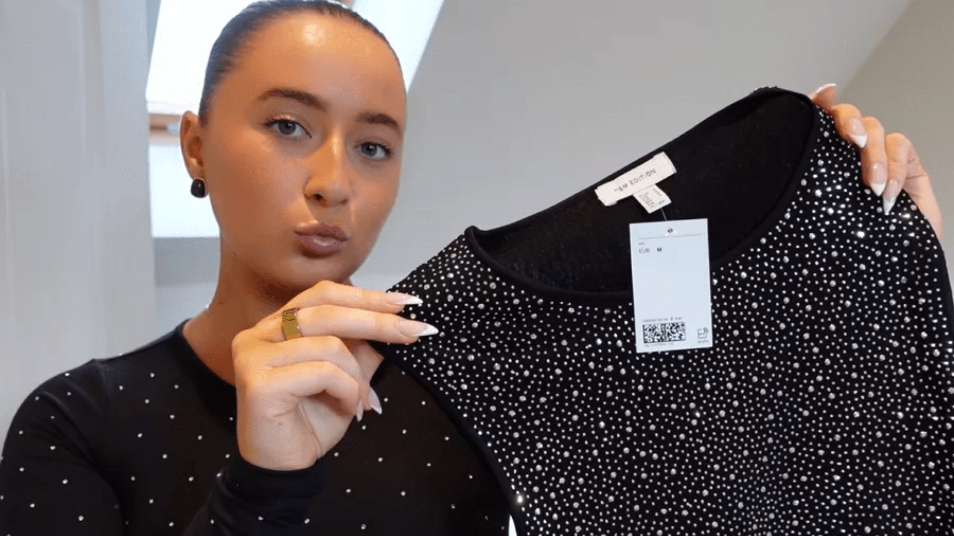 I'm a football WAG and did a £170 Christmas partywear haul from H&M