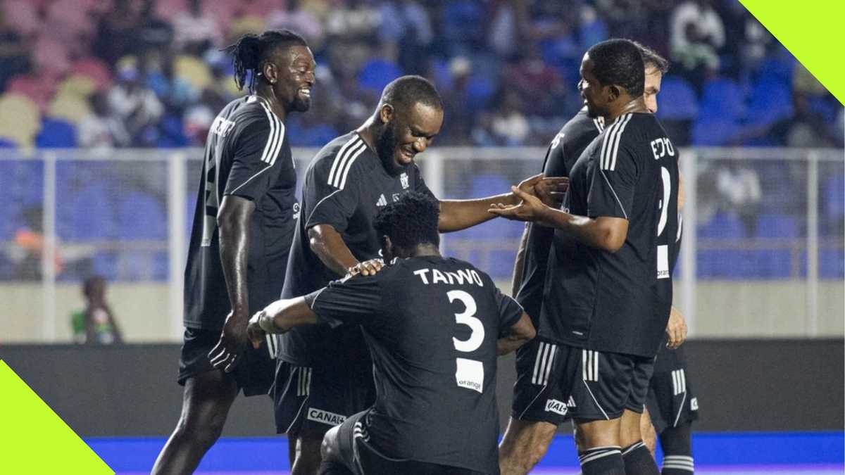 Taye Taiwo Goes on One Knee, Shines Okocha’s Boots After Stunner in Novelty Match