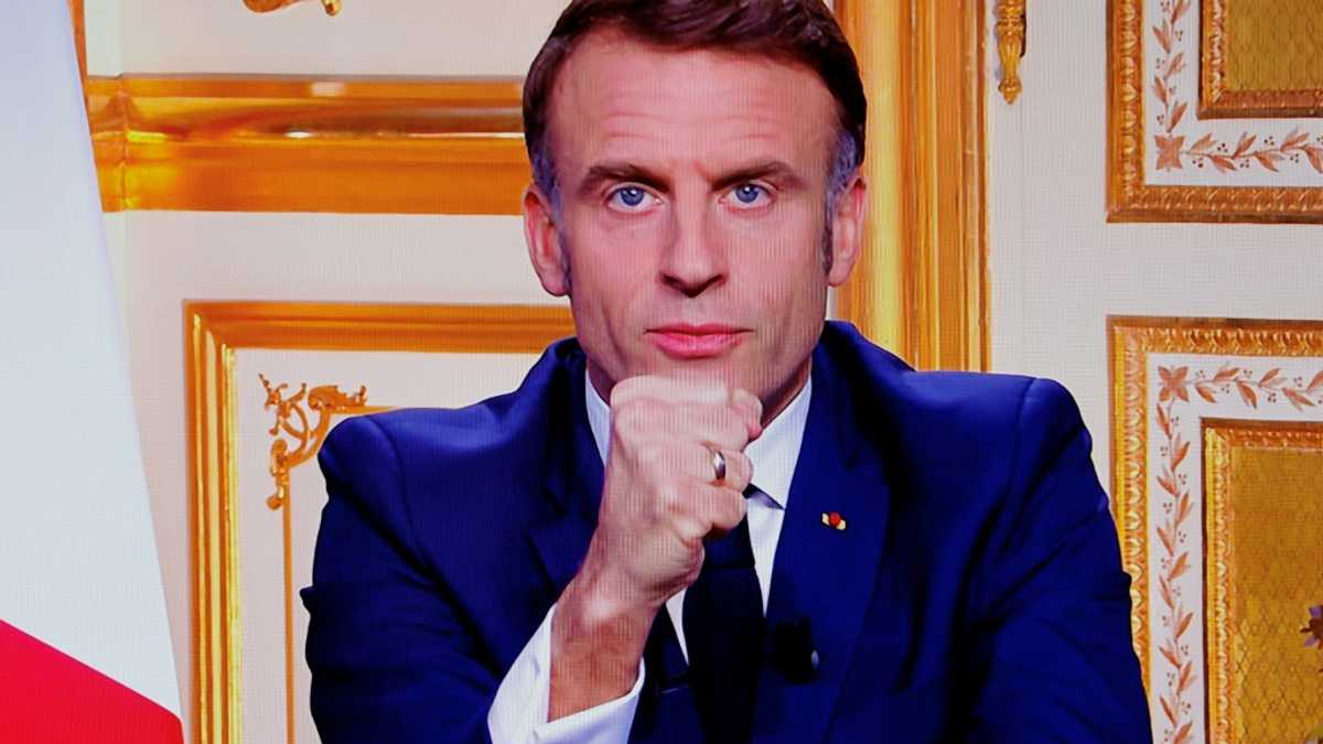 France's Macron vows to stay on, promises PM in 'coming days'