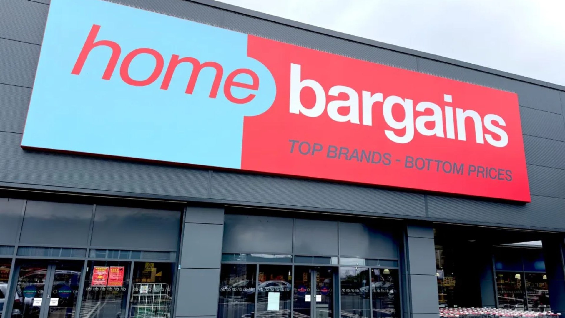 Shoppers rush to buy £6 Home Bargains stocking filler that's just like classic 90s Cadbury toy