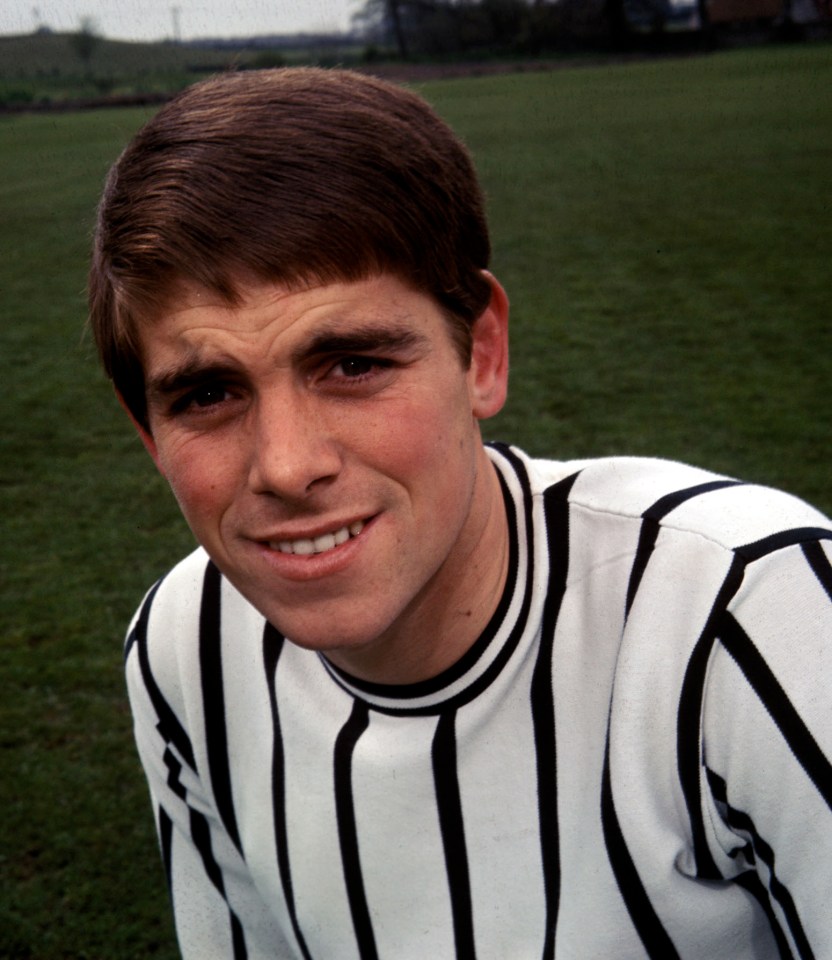 Edwards at Dunfermline in 1966/67