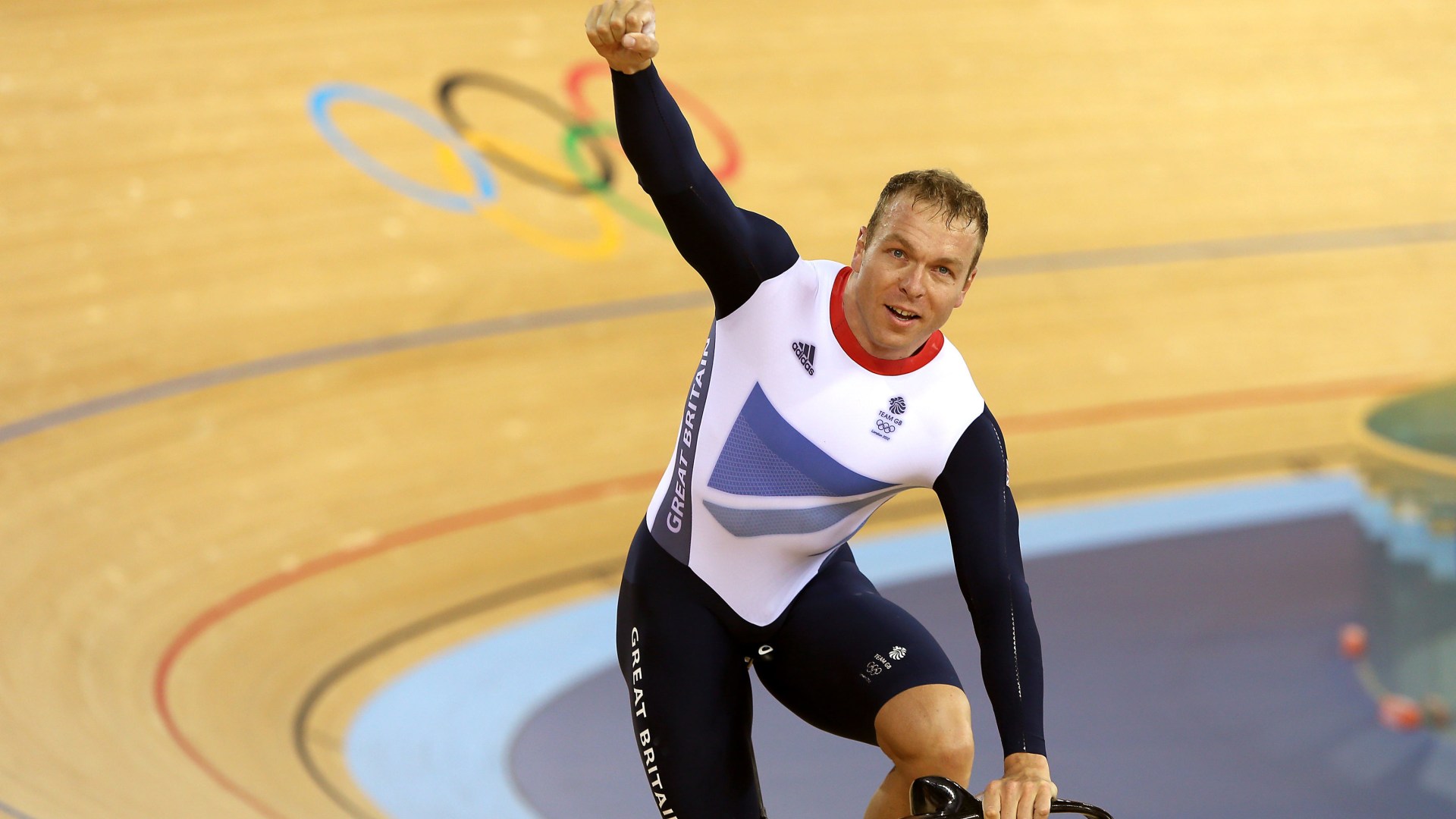 'I have hope', says Chris Hoy as he issues update on cancer treatment