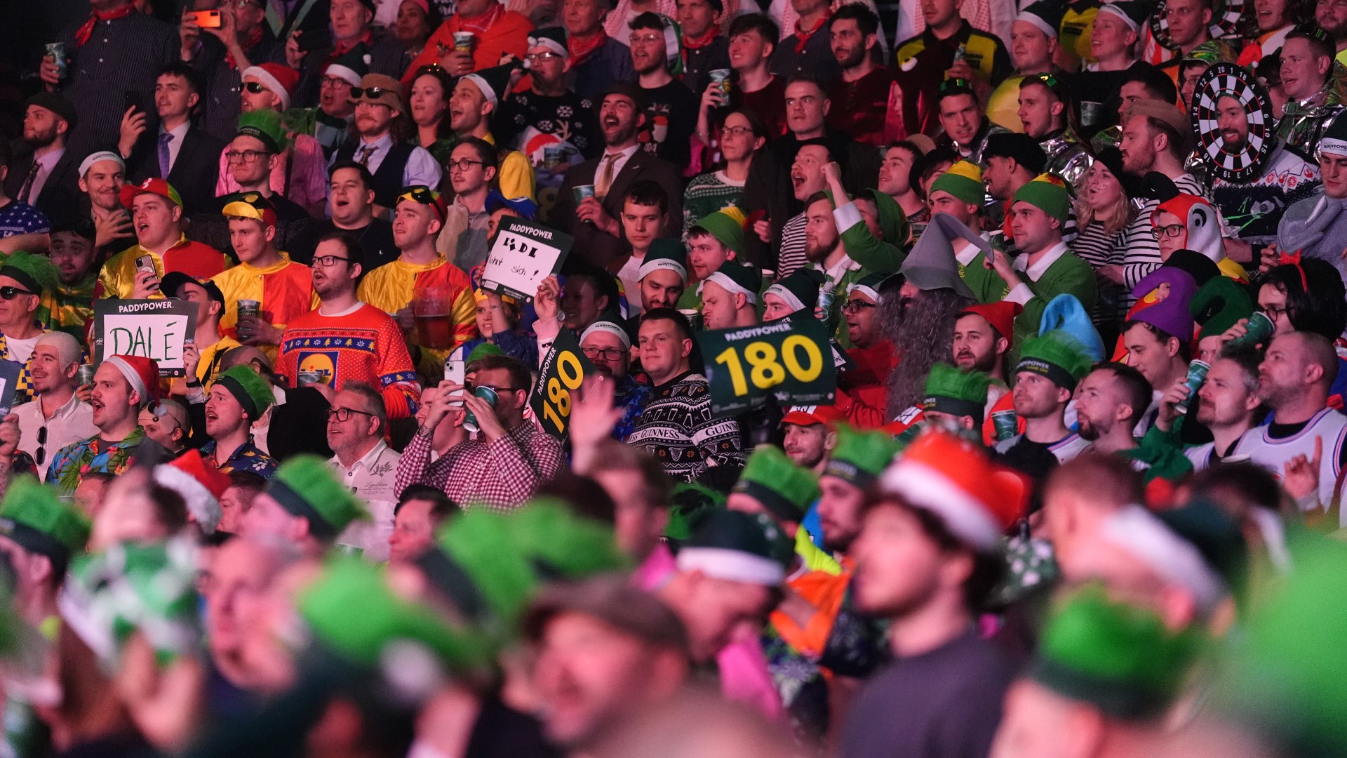 Darts fans demand refund after '20 minutes of silence' in major TV glitch during PDC World Championships