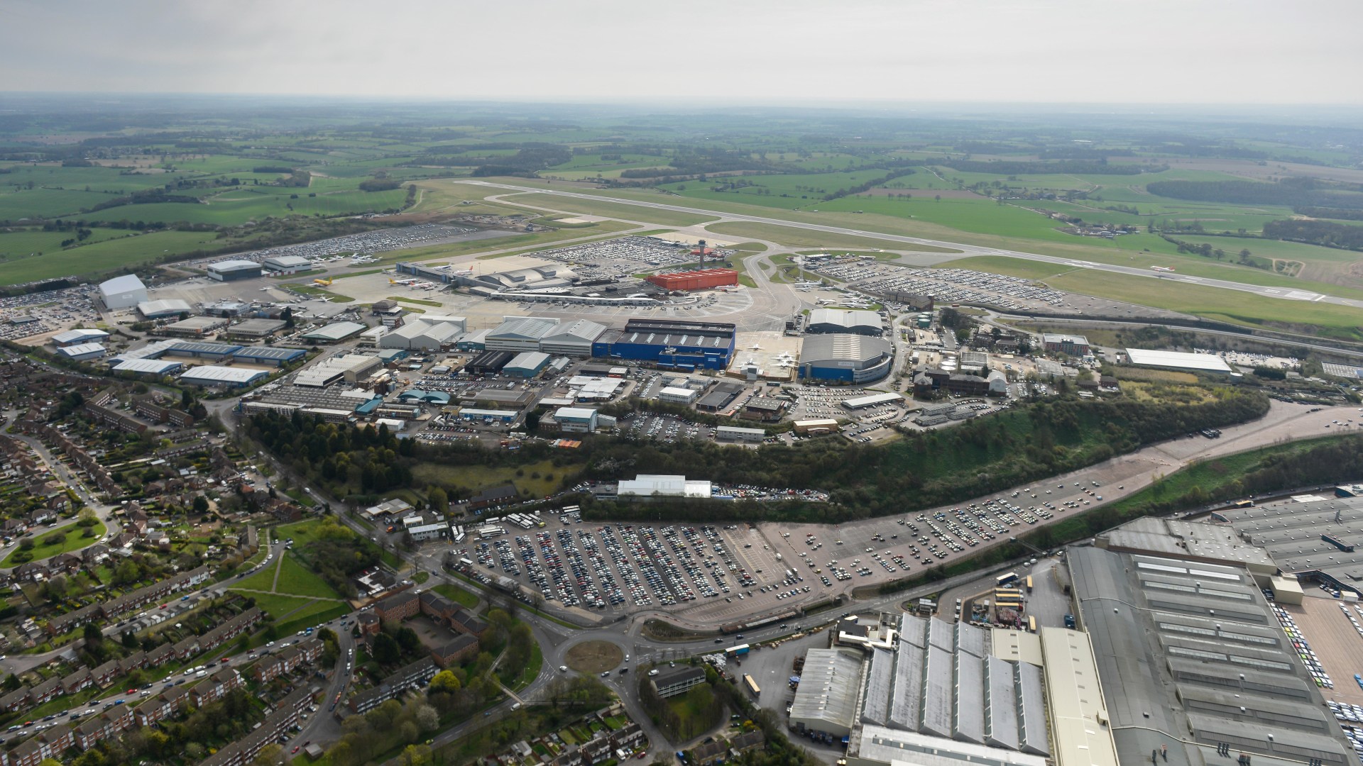 Big UK airport sees huge multi-billion-pound expansion delayed by government - affecting millions of passengers