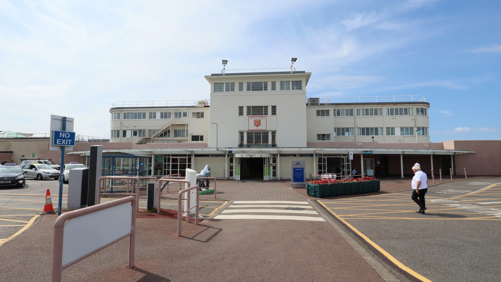 Small British Isles airport reveals upgrade plans with stunning new roof terrace and kids play area