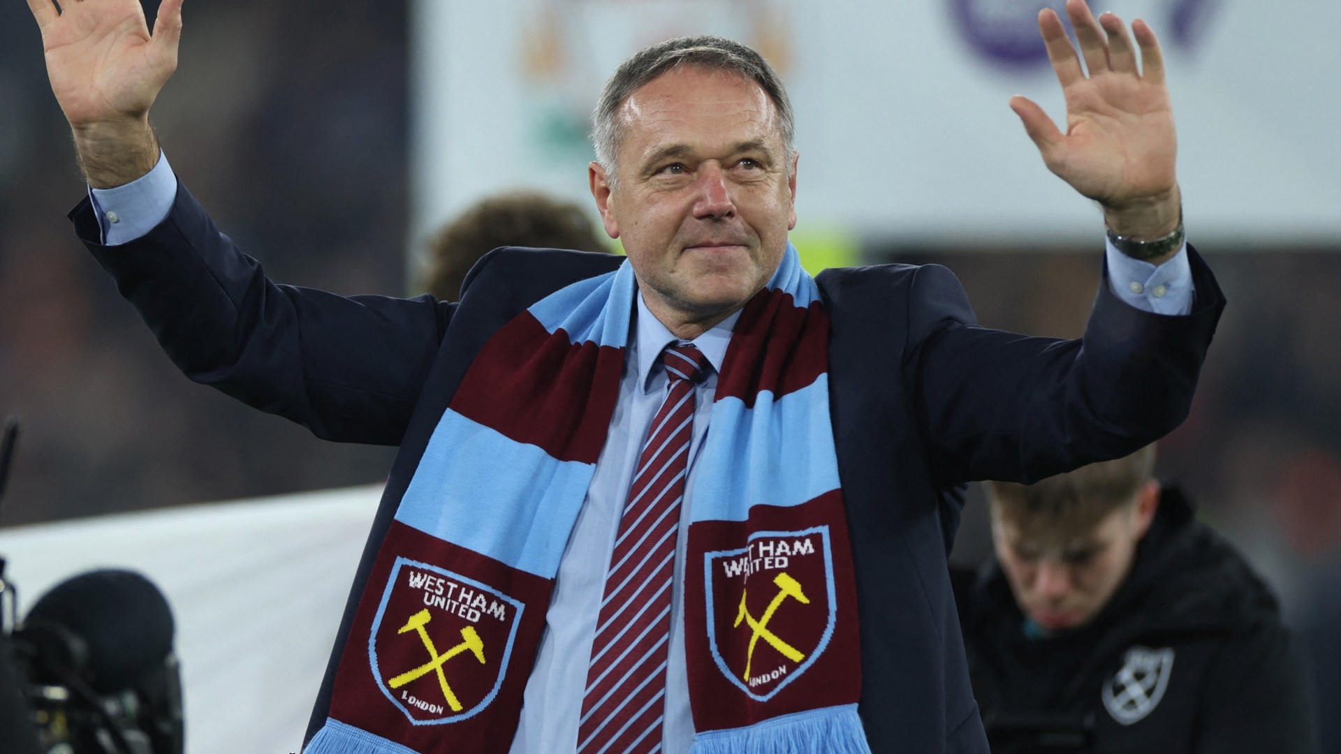 West Ham legend Ludek Miklosko in tears as he makes emotional return after revealing tragic cancer battle