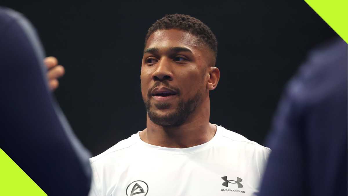 Anthony Joshua Pays Christmas Visit to Sagamu, Pundit Hails Heavyweight Boxer