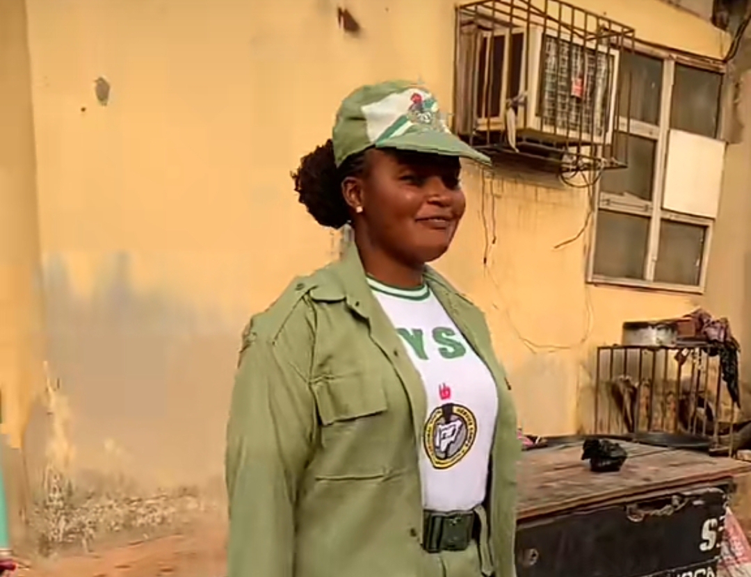 Corps member gets mother emotional as she honors her at restaurant, says 'omo iya alamala' is now a corper'