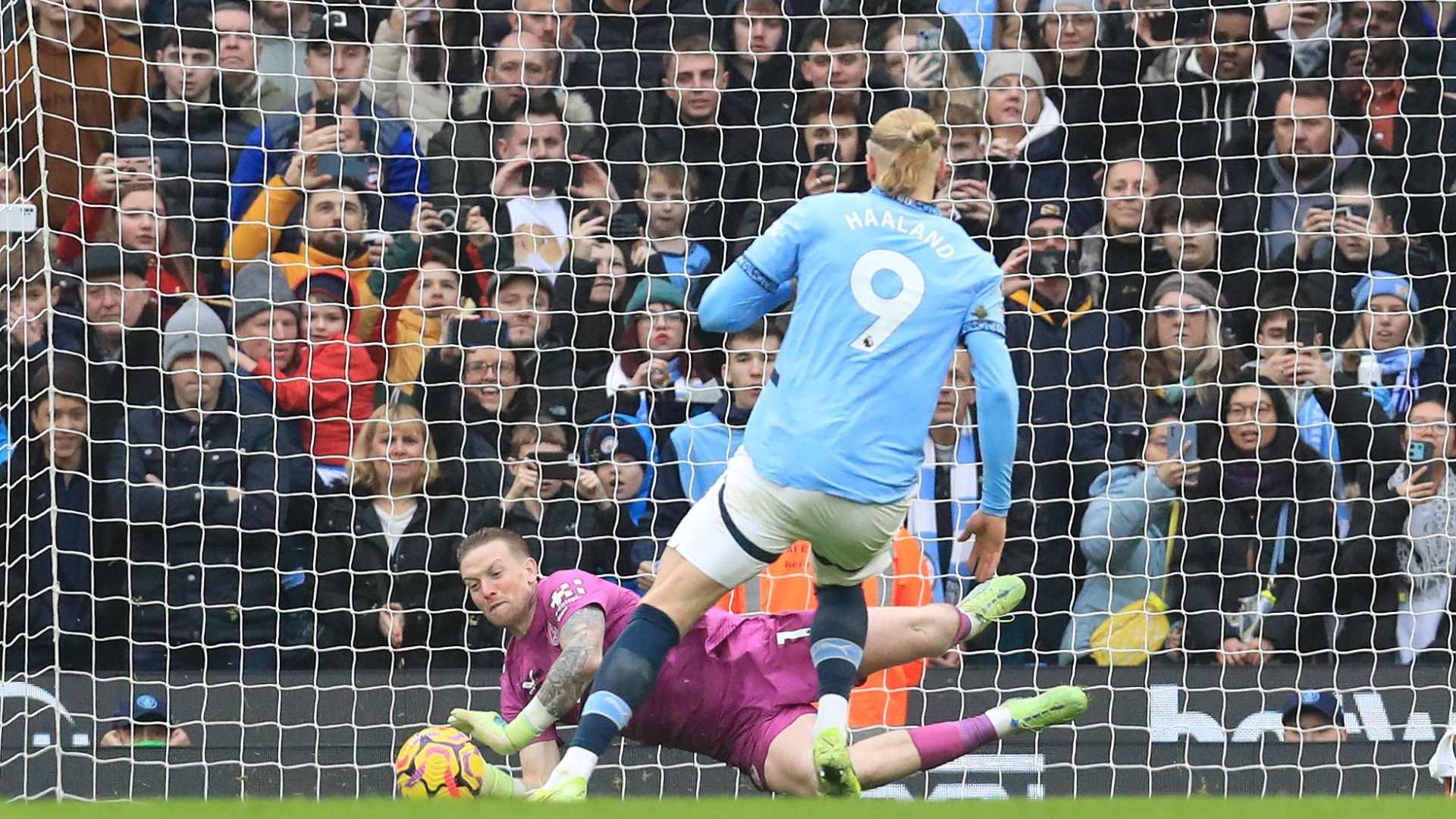 Everton keeper Jordan Pickford's cheat sheet revealed on WATER BOTTLE as he saves Haaland's penalty