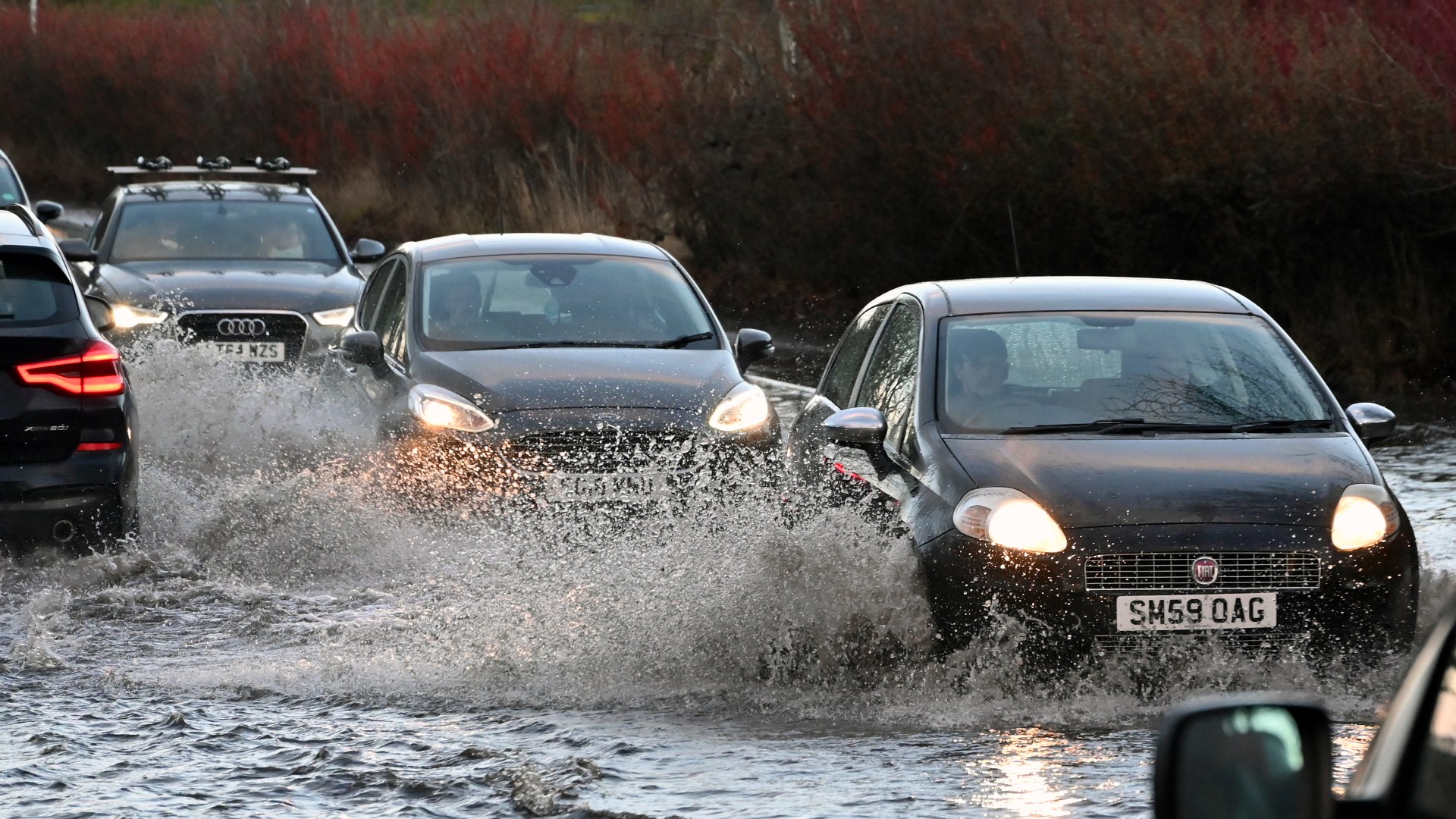 Scotland's Hogmanay weather LIVE: 'Do not travel' warning issued as roads closed & trains axed over severe rain & wind