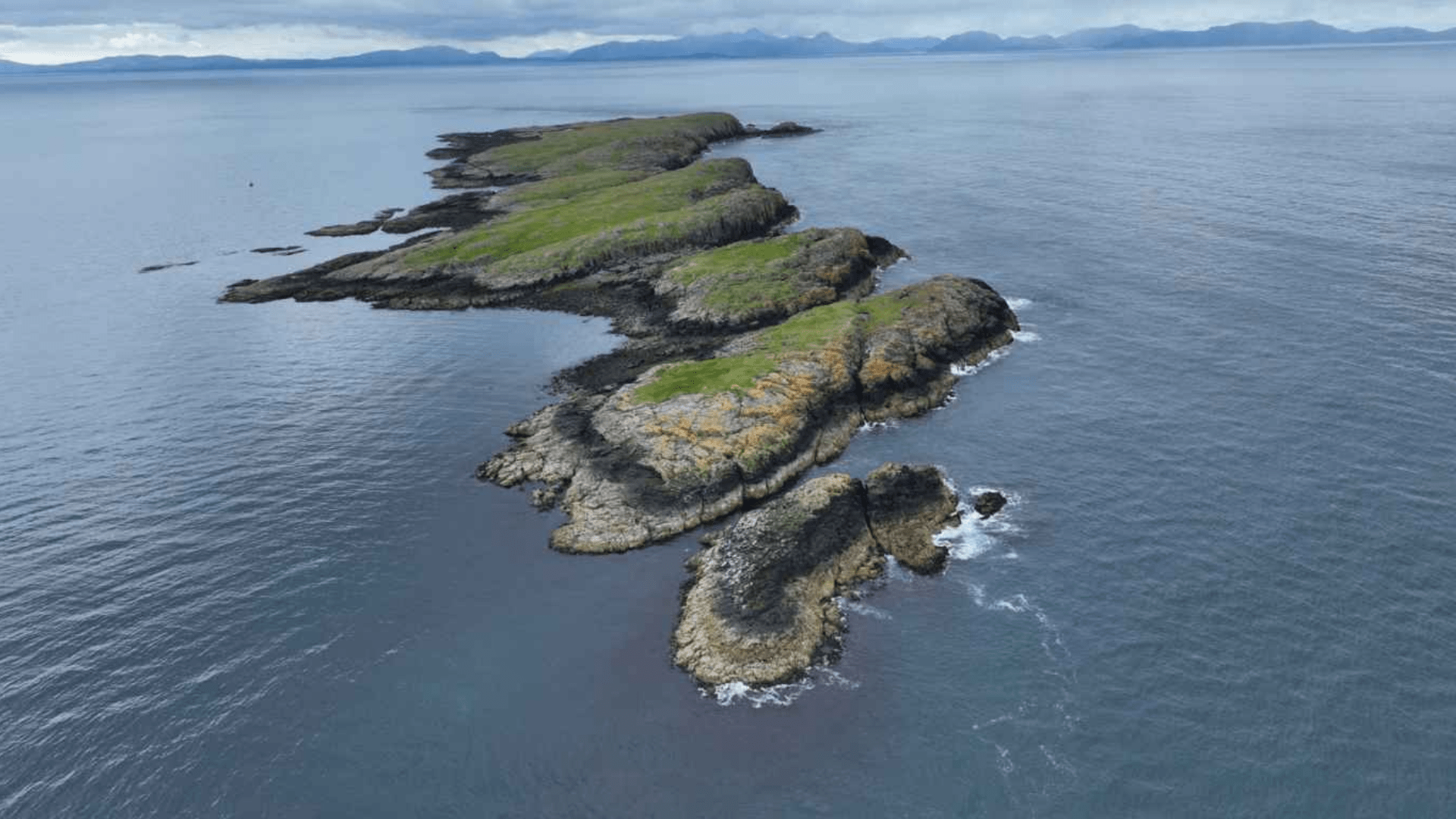 Uninhabited Scottish island with no house, electricity or running water has a new owner