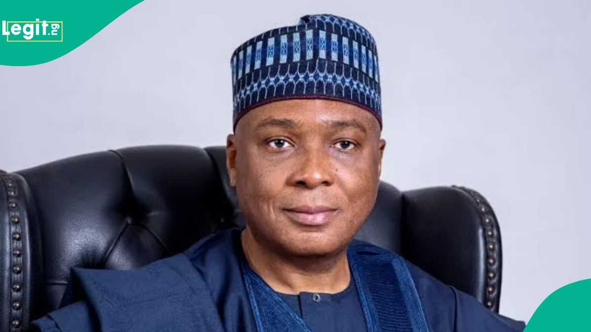 Zaɓen Ghana: Saraki Ya Fadi Darasin da INEC da Majalisa Za Su Koya a Najeriya