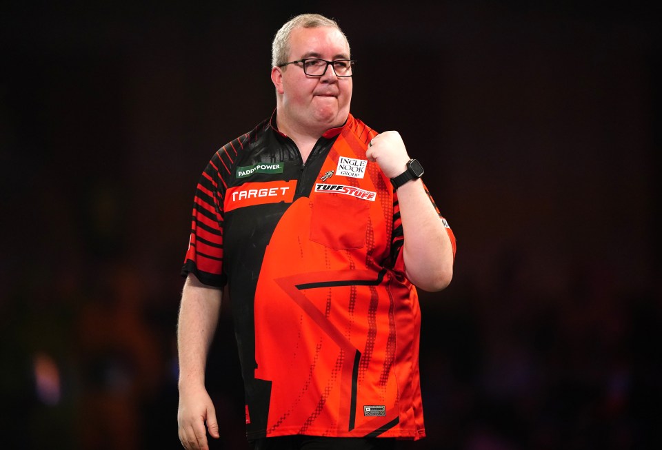 Stephen Bunting has progressed to the semi-final